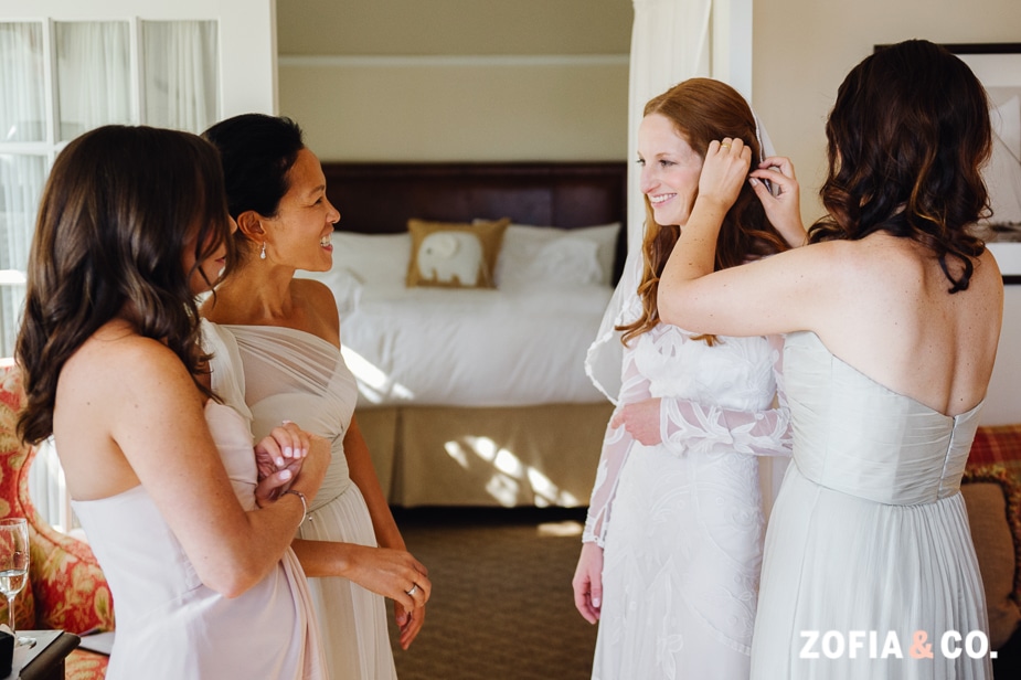 Nantucket wedding at Sconset Chapel and Casino by Zofia and Co. Photography sconset_casino-wedding-04