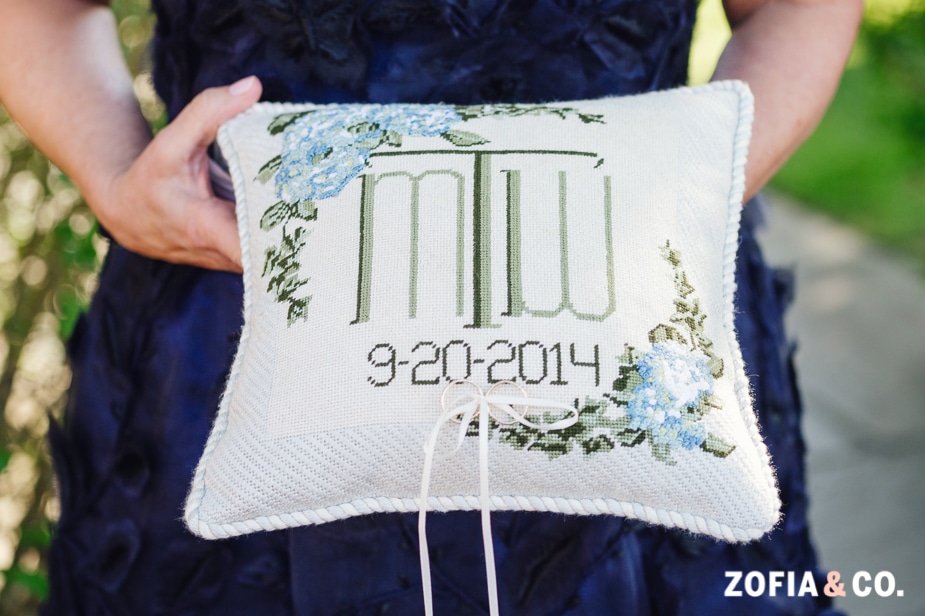 Nantucket wedding at Sconset Chapel and Casino by Zofia and Co. Photography sconset_casino-wedding-05